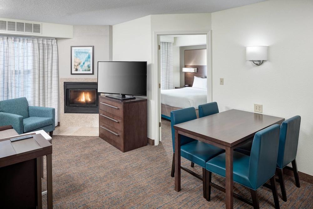 Kansas City Marriott Country Club Plaza Екстериор снимка