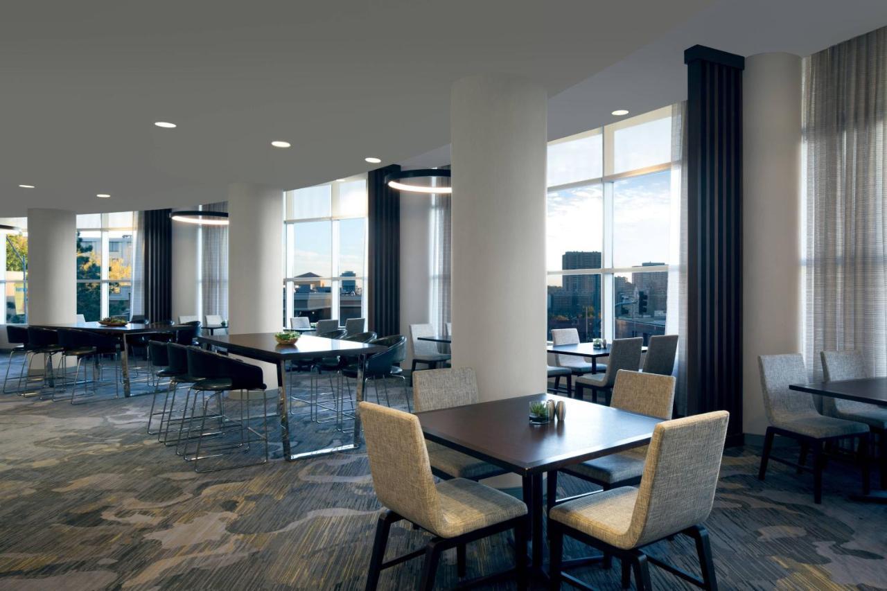 Kansas City Marriott Country Club Plaza Екстериор снимка