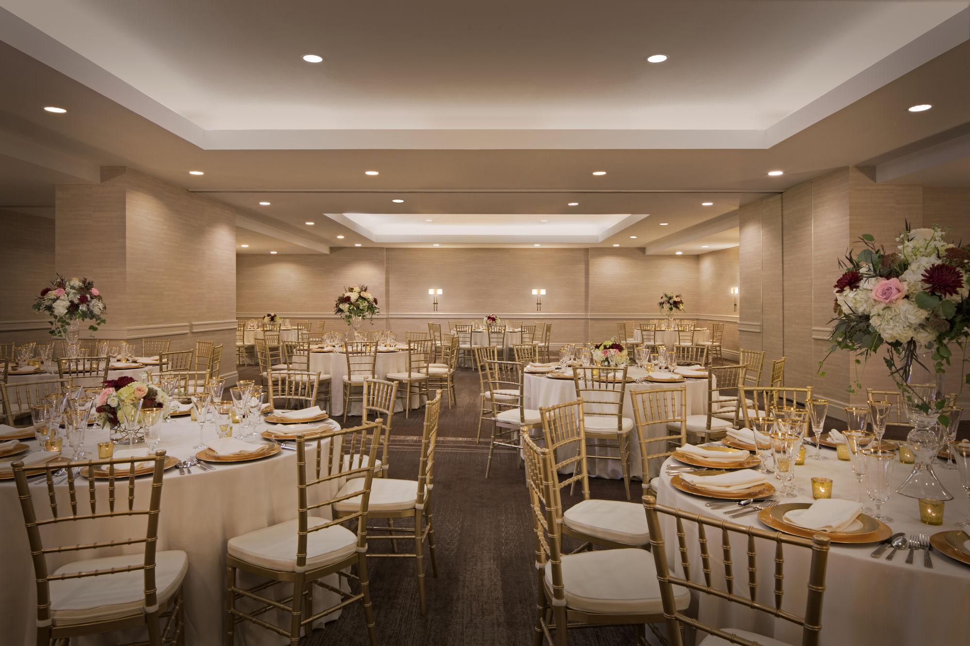 Kansas City Marriott Country Club Plaza Екстериор снимка