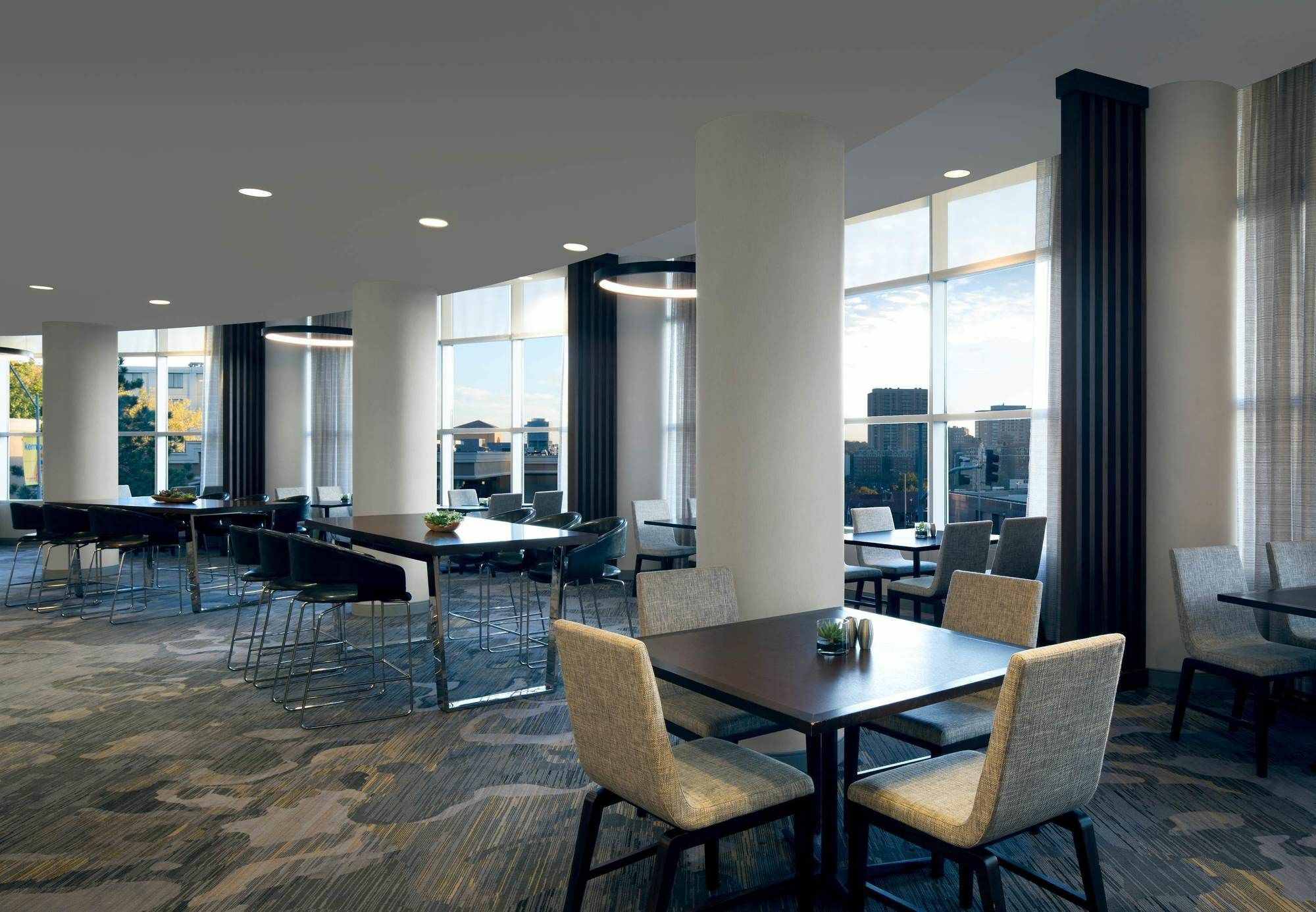 Kansas City Marriott Country Club Plaza Екстериор снимка